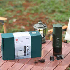 Outin Traveler Espresso Gift Set, Forest Green, in use